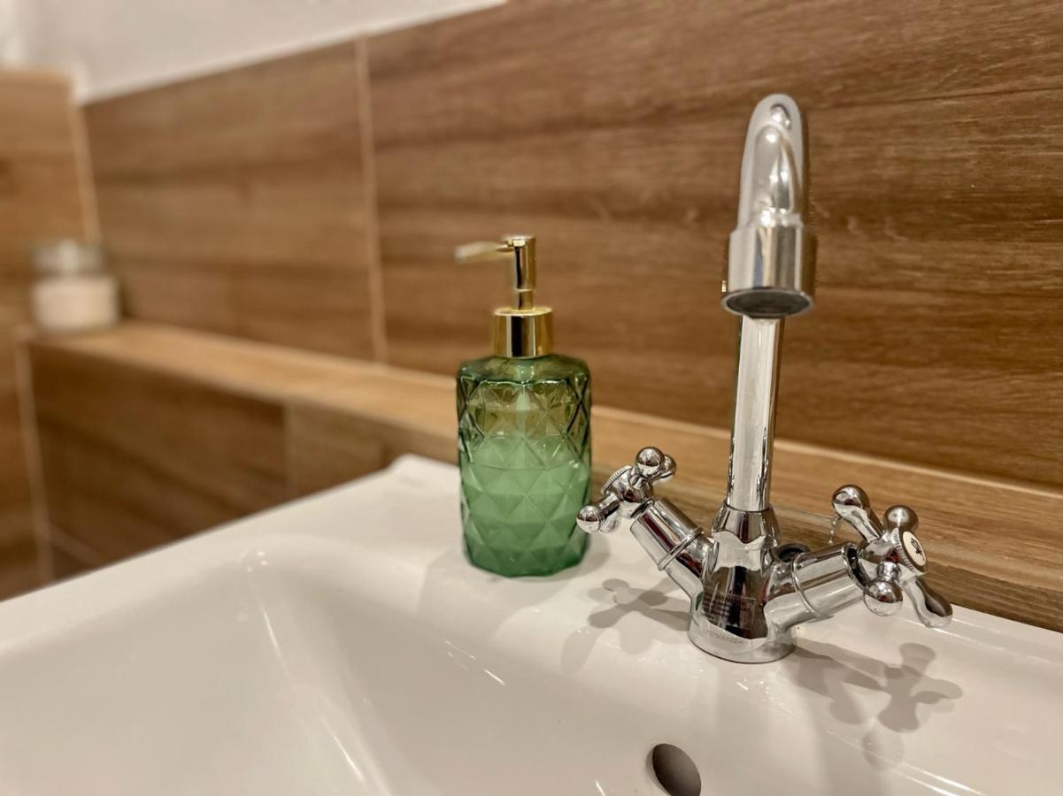 Central Apartment Fountain View Кошице Екстериор снимка